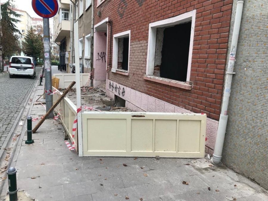 İnşaatlarda Göz Ardı Edilen Önlemler Vatandaşların Hayatlarıyla Oynuyor