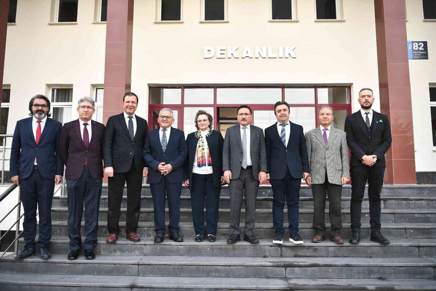 Başkan Büyükkılıç’tan ‘insan Hakları’ Vurgusu