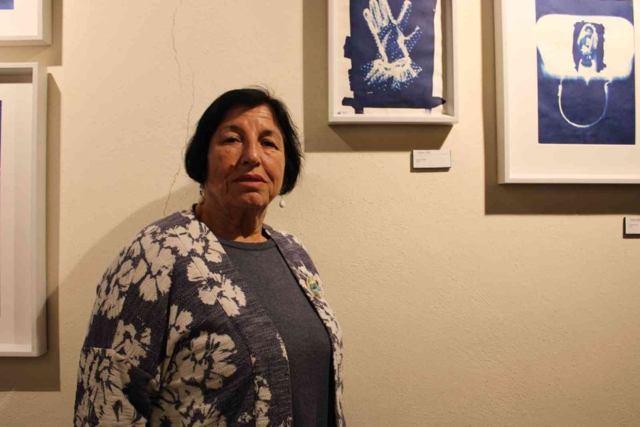 Annesinin Erken Yaştaki Evliliği Sanatçıya İlham Verdi