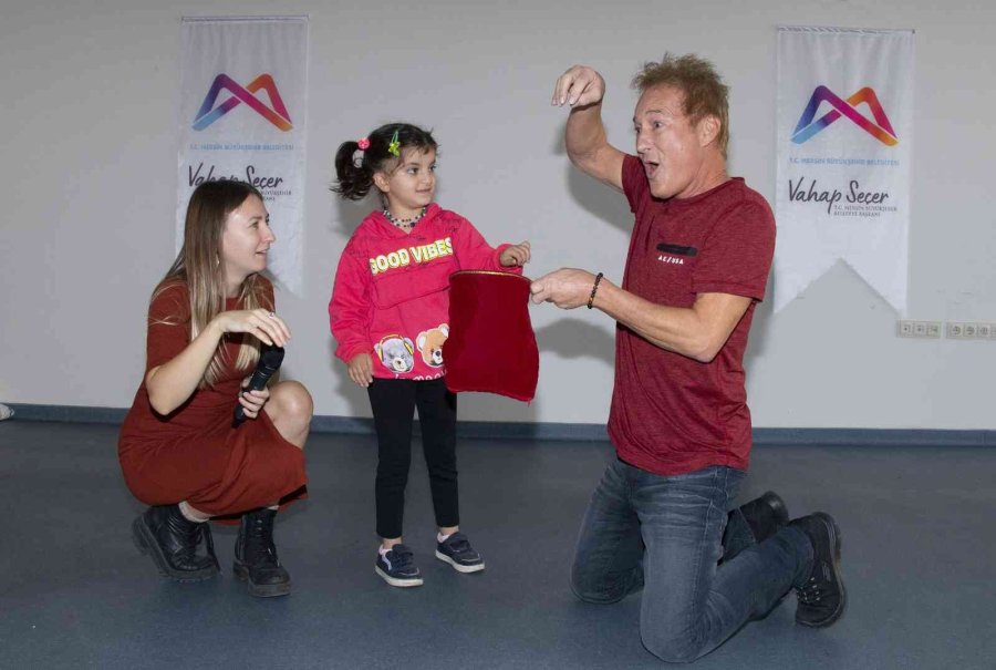 Mersin’de Özel Gereksinimli Bireyler Magic Terapi İle Eğlendi