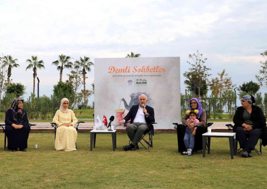 Akdeniz’de ’demli Sohbetler’ Etkinliği