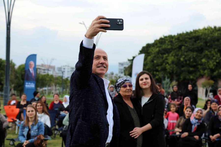 Akdeniz’de ’demli Sohbetler’ Etkinliği