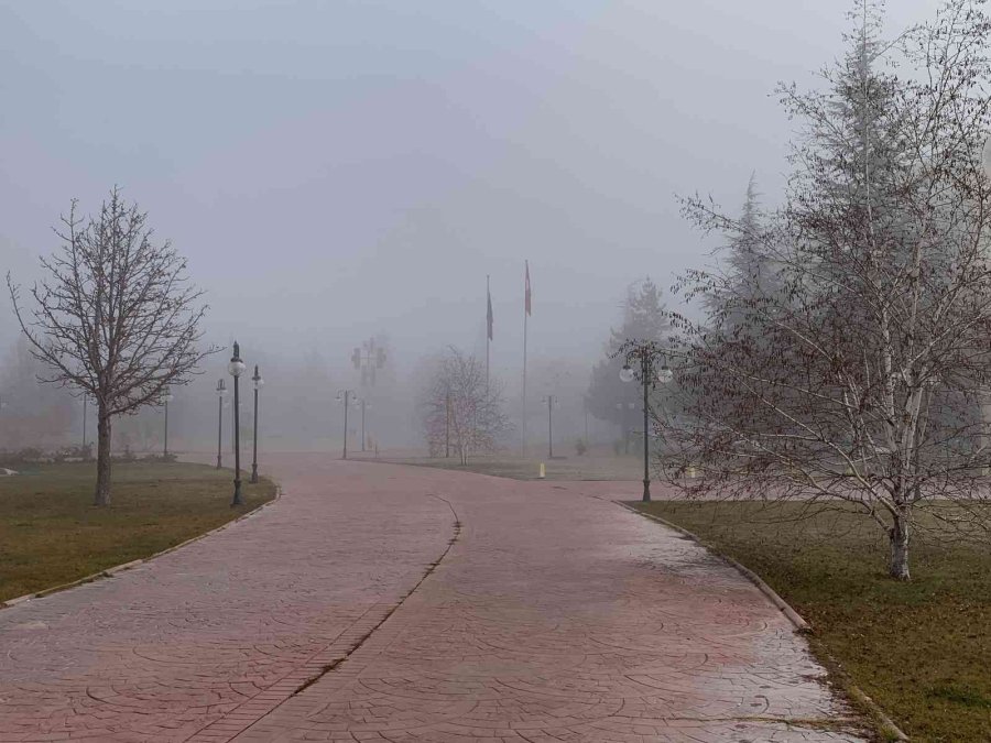 Yunus Emre Kampüsü’nde Yoğun Sis