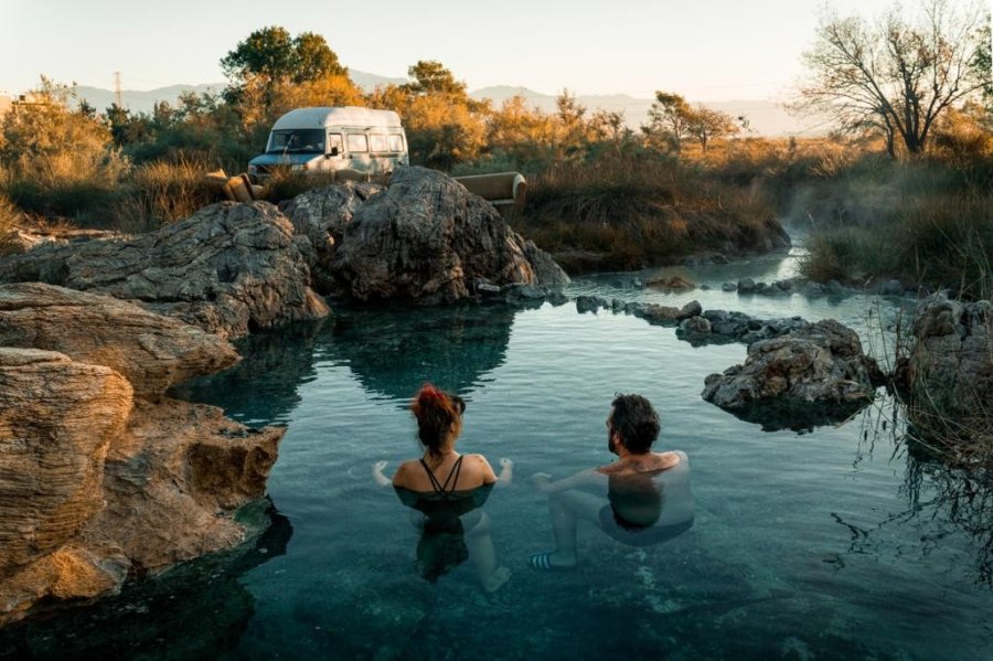Çıktıkları Dünya Turunda 29 Ülke Gezen İngiliz Çift Türkiye’ye Hayran Kaldı