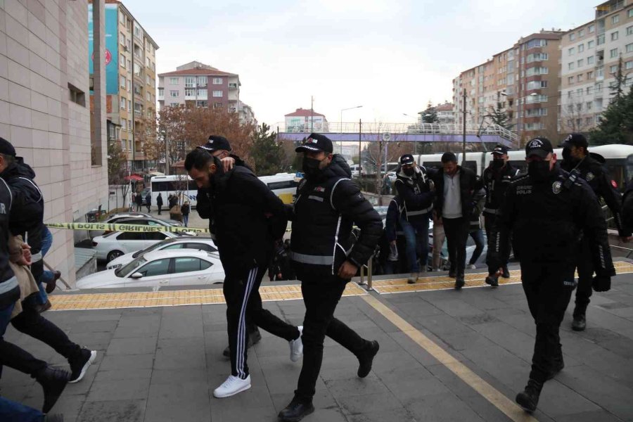 Silindir Operasyonu’nda Yakalanan 30 Şüpheliden 18’i Adliyeye Sevk Edildi