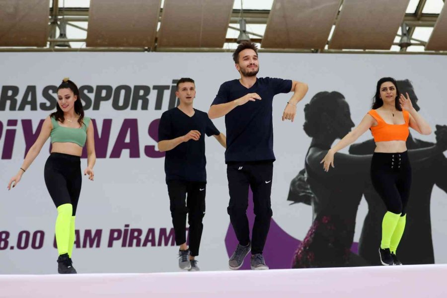 Antalya’da Salsa Rüzgarı Esiyor