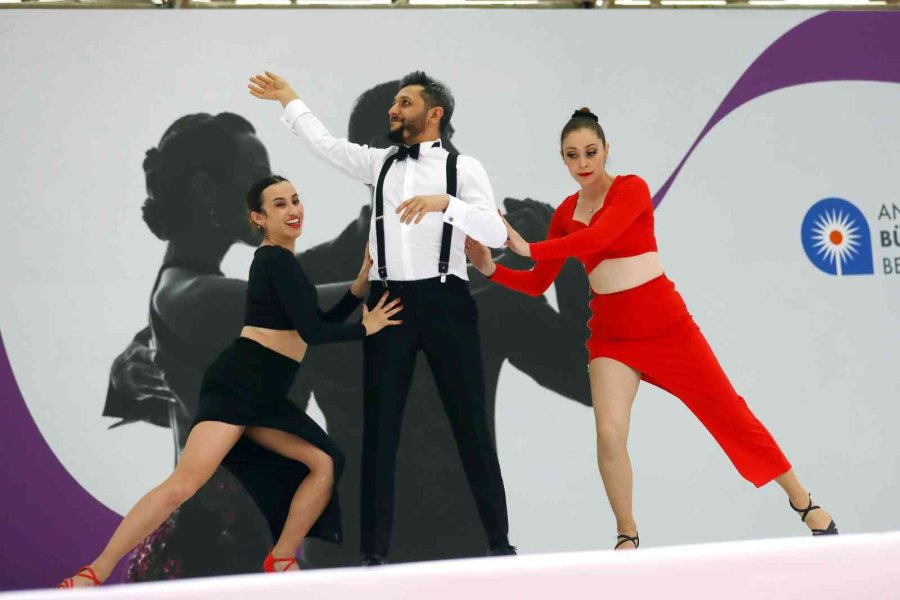 Antalya’da Salsa Rüzgarı Esiyor