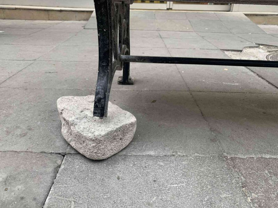 Esnaftan Kırık Banka Taşlı Çözüm