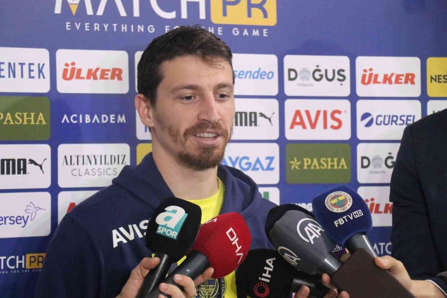 Mert Hakan Yandaş: “takımda Bir Otorite Var”