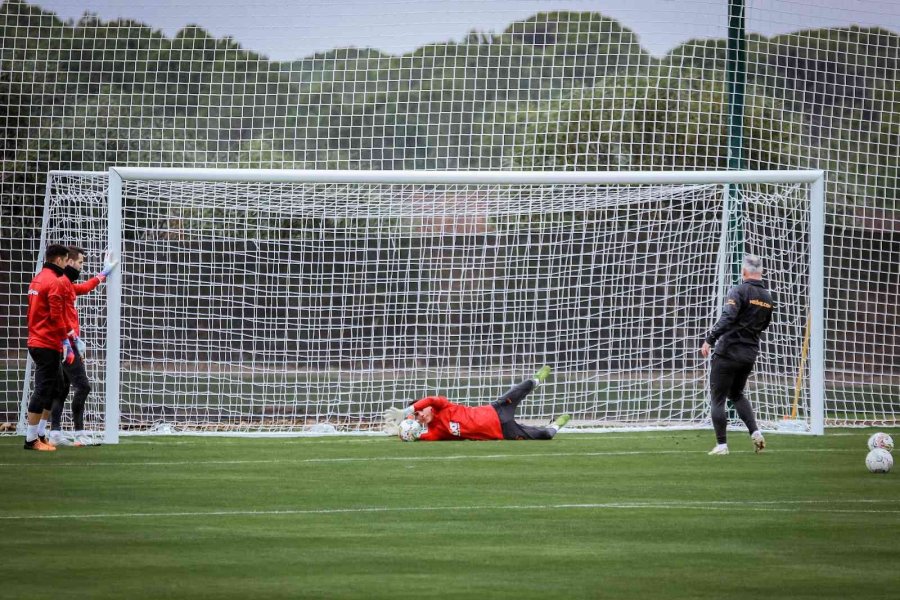 Victor Nelsson: "galatasaray İle Şampiyonluk Kazanmak İstiyorum"