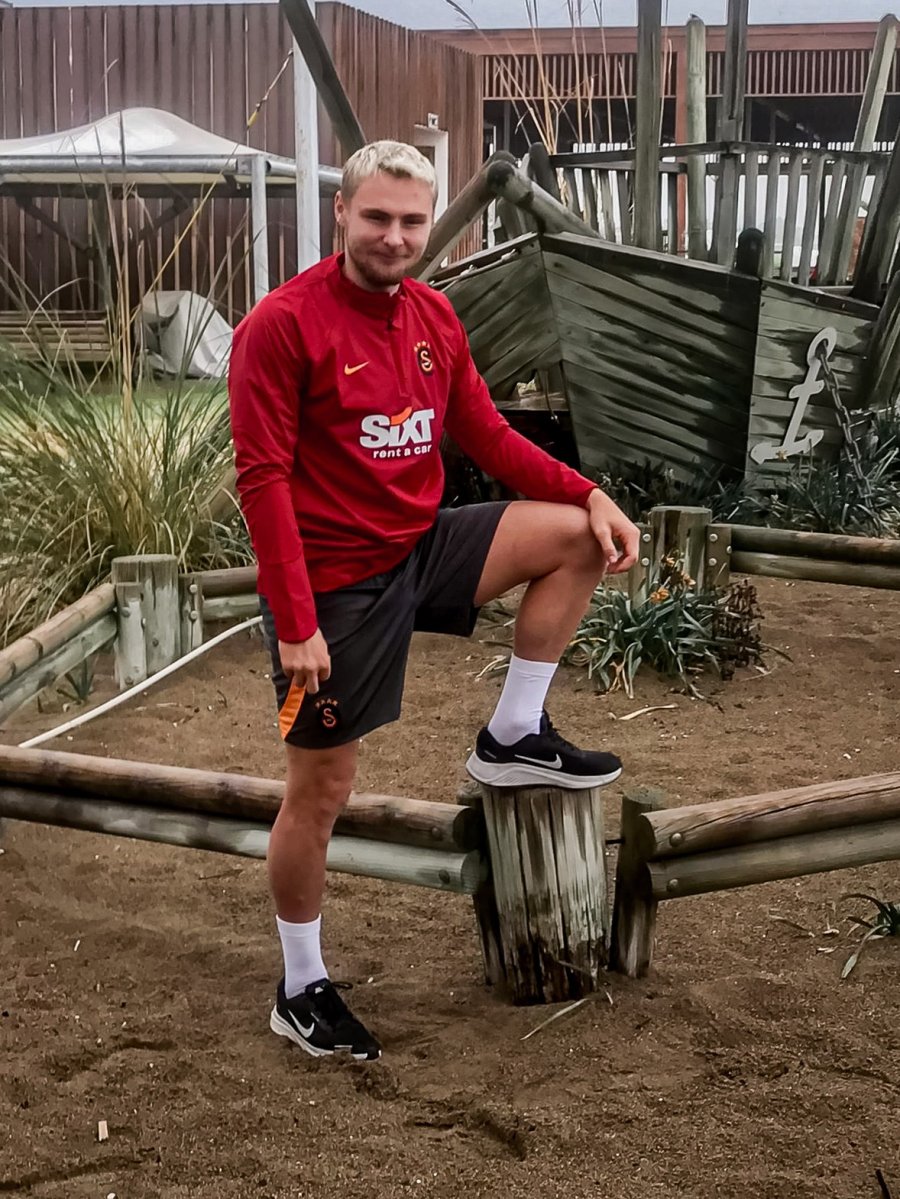 Victor Nelsson: "galatasaray İle Şampiyonluk Kazanmak İstiyorum"