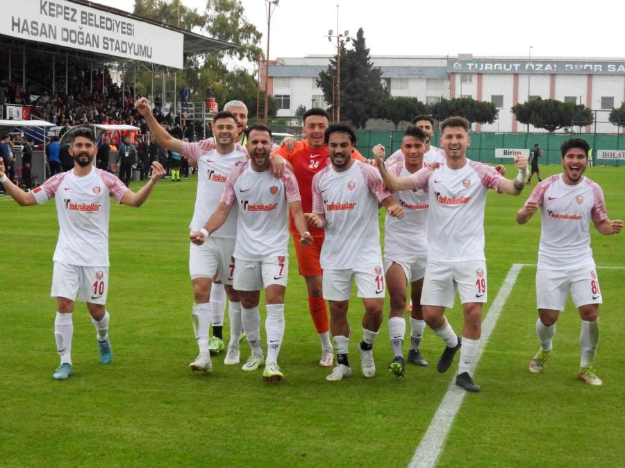 Kepez Belediyespor Zirveye Yerleşti
