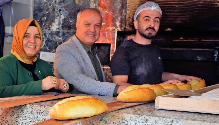 Elmalı’da Fırınlara Ekmek Hijyeni Belgesi Verildi