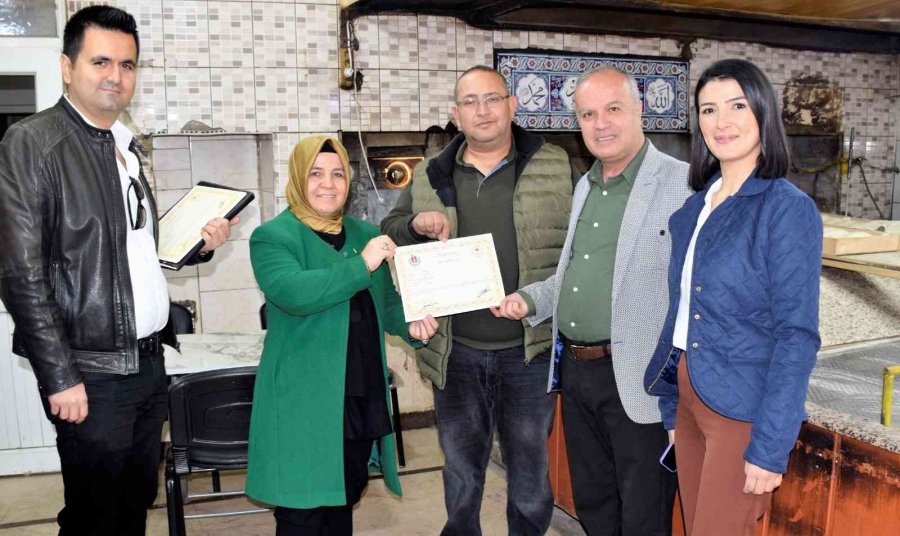 Elmalı’da Fırınlara Ekmek Hijyeni Belgesi Verildi