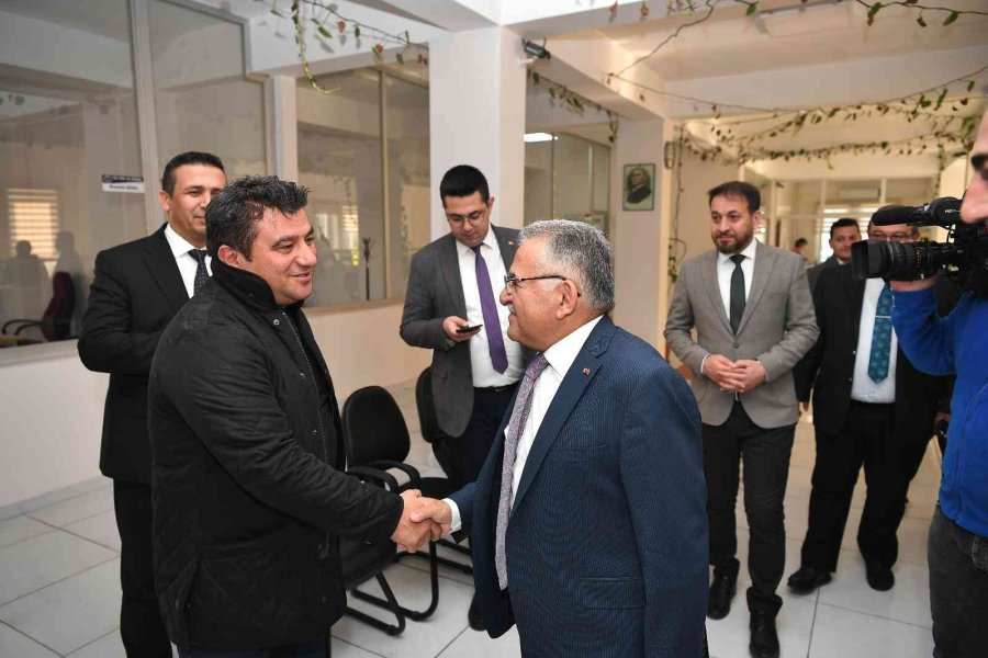 Büyükkılıç, Kaymek Göz Nuru Tesisleri’nde Kursiyerlerle Buluştu