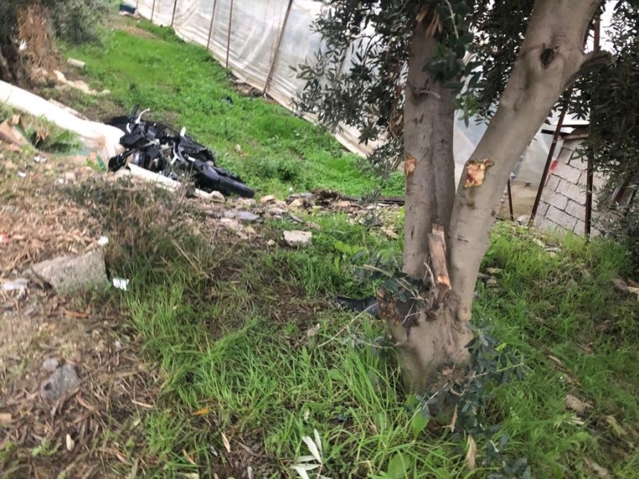 Direğe Çarpan Motosiklet Sürücüsü Hayatını Kaybetti