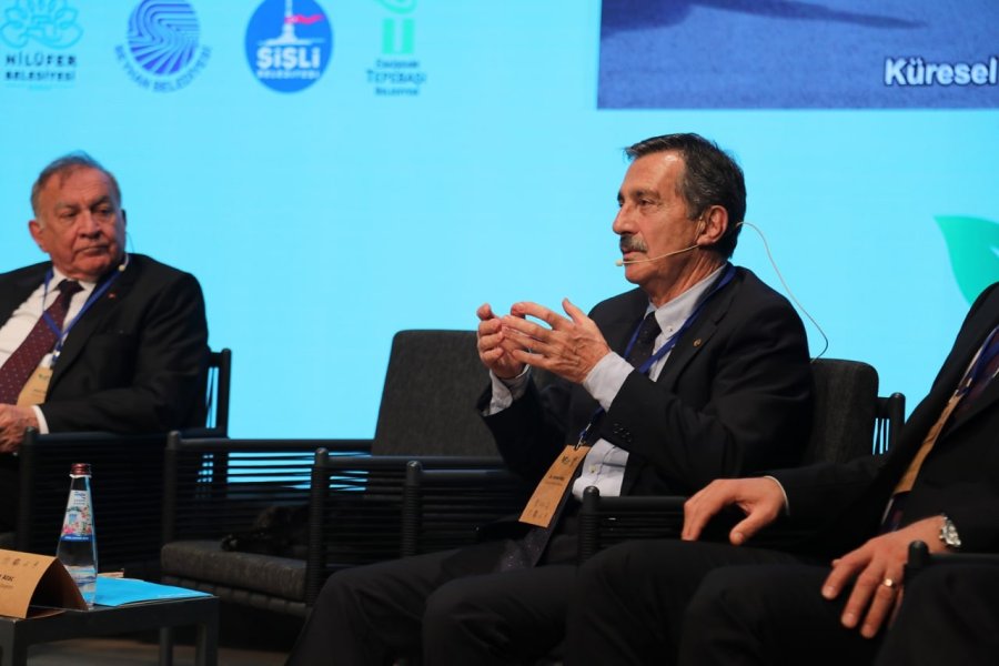 Başkan Ataç, Belediyeler Buluşması’nda Örnek Çalışmaları Anlattı