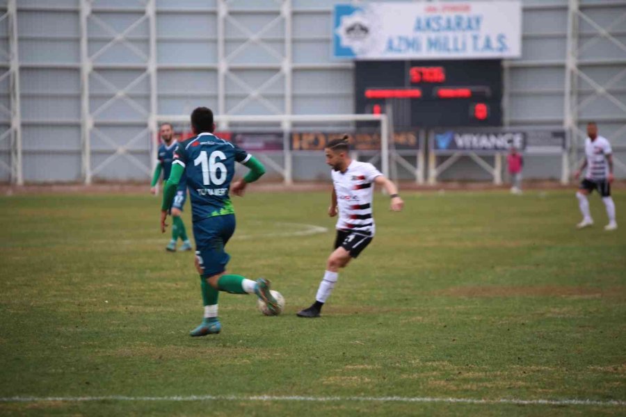 Tff 3. Lig: 68 Aksaray Belediyespor: 2 - Erbaa Spor Kulübü: 1