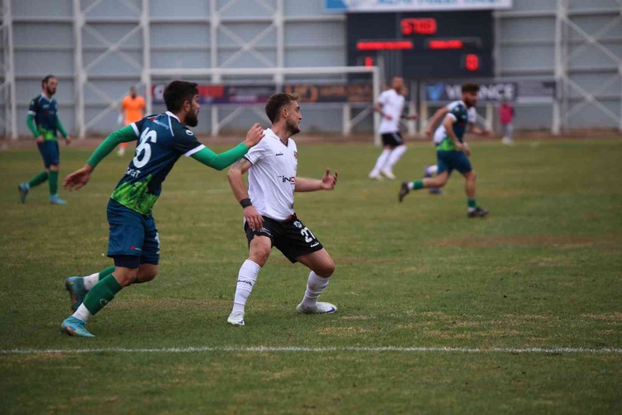 Tff 3. Lig: 68 Aksaray Belediyespor: 2 - Erbaa Spor Kulübü: 1