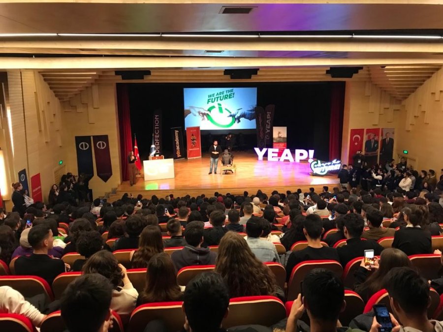 Anadolu Üniversitesi’nde Türkiye’nin En Büyük Öğrenci Etkinliklerinden Birisine İmza Atıldı