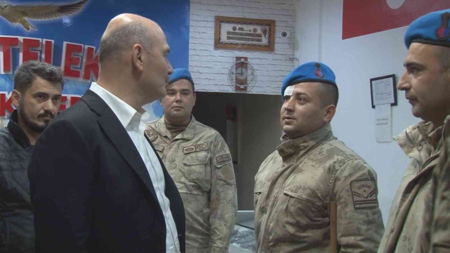 Bakan Soylu’dan Sel Mağduru Esnaflara Ziyaret