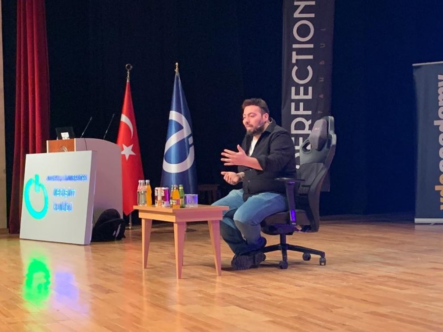 Anadolu Üniversitesi’nde Türkiye’nin En Büyük Öğrenci Etkinliklerinden Birisine İmza Atıldı