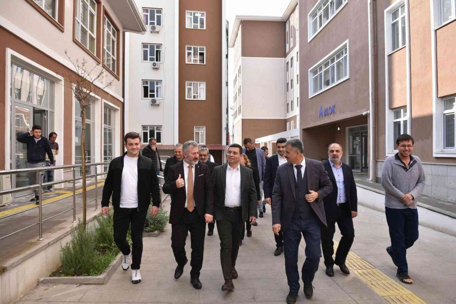 Kepez Belediye Başkanı Tütüncü: “antalya’da Yurt Sorunu Yok”