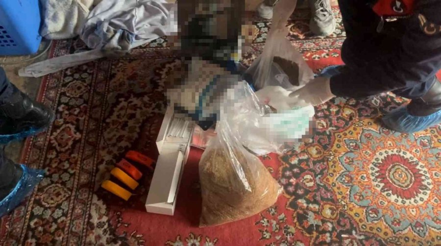 Jandarmadan 11 Adrese Eş Zamanlı ‘kaçakçılık’ Operasyonu