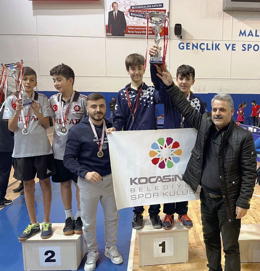Kocasinan Masa Tenisi Takımları Zirvede