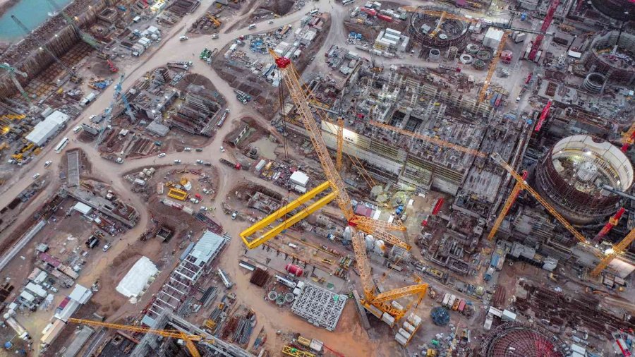 Akkuyu Ngs’nin 1’inci Ünitesine Ait Türbin Binasında İlk Köprülü Vincin Montajına Başlandı