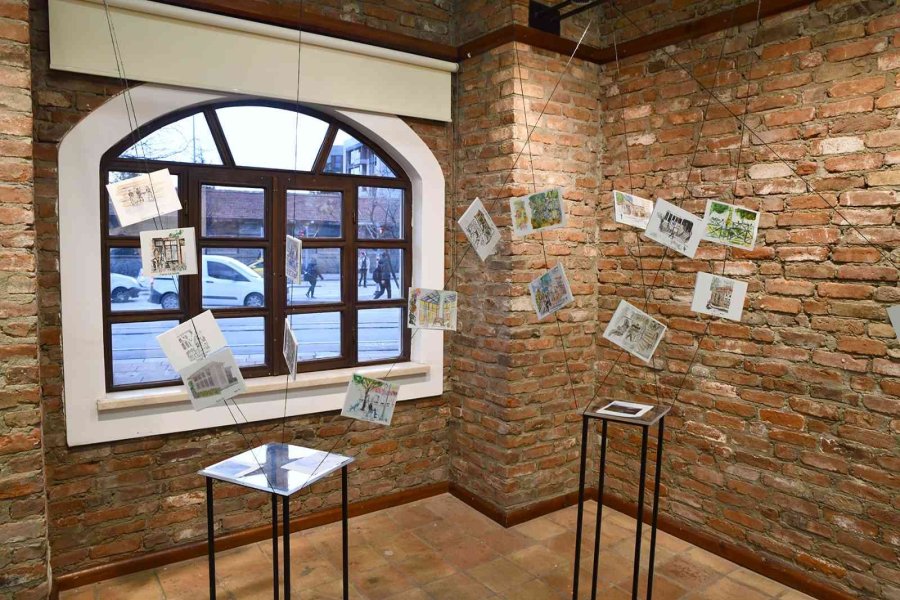 Kenti Anlatan Çizimler Sergileniyor