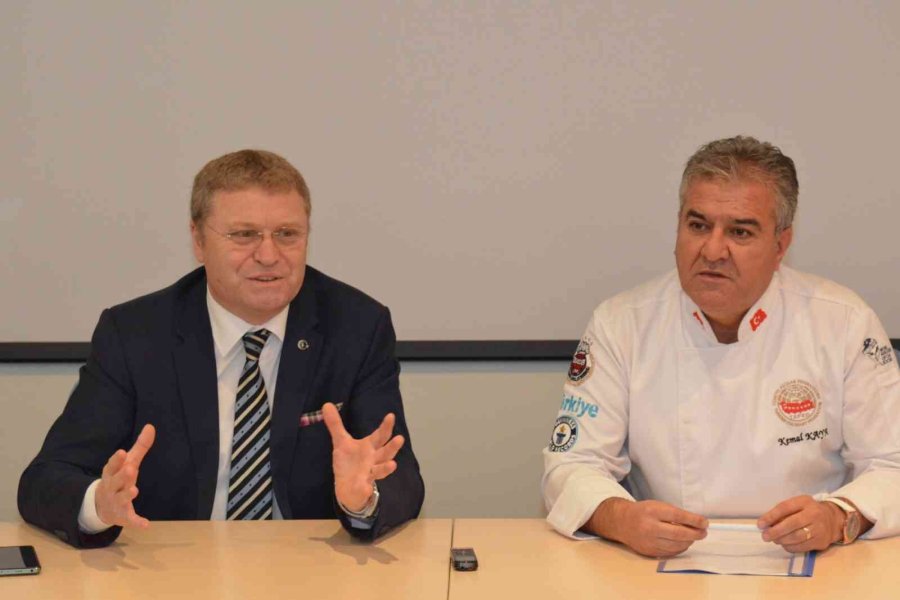 Gastronomi Kulübü’nden “yerli Malı Konferansı”