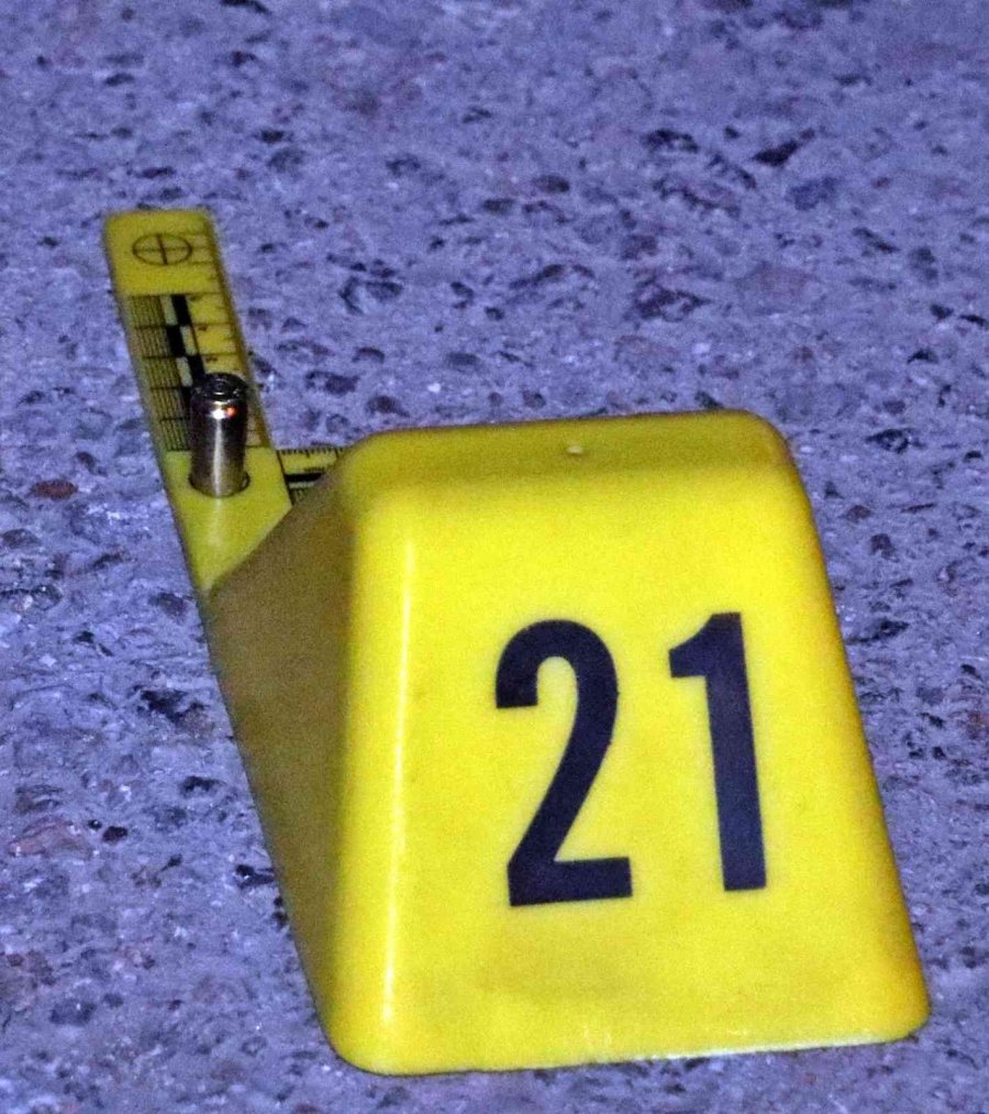 Sokak Ortasında Otomobiliyle Yolunu Kesip Kurşun Yağdırdı: 1 Ölü