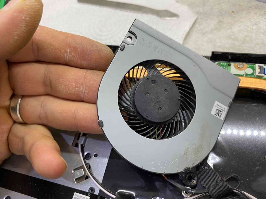 Kontrolsüzce Yükseltilen Fan Devri Bilgisayarı Yıpratabiliyor