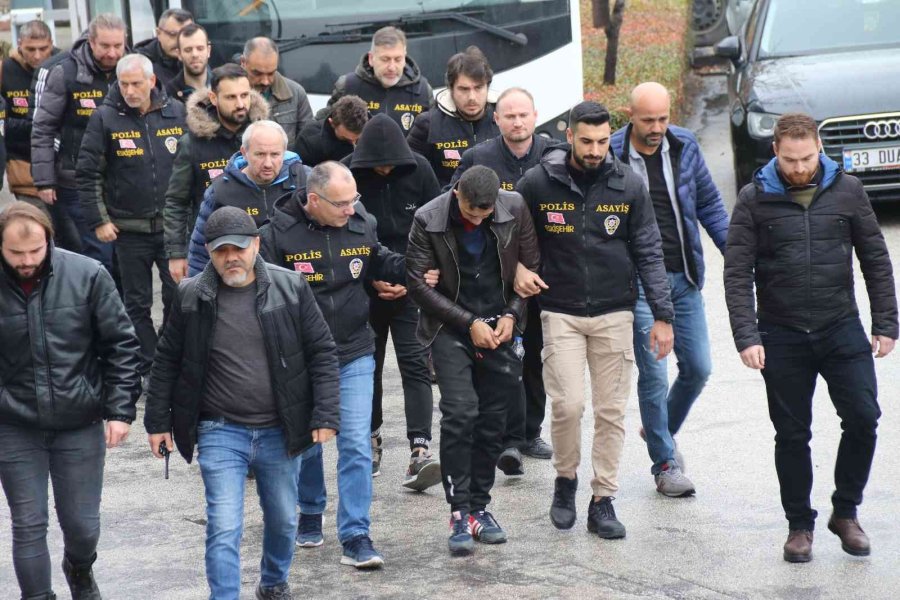 Güvercin Çalmak İçin Girdiği Evin Sahibi Öldürmüştü, Tutuklandı