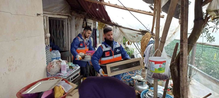 Kayseri’den Antalya’ya Yardım Çıkarması