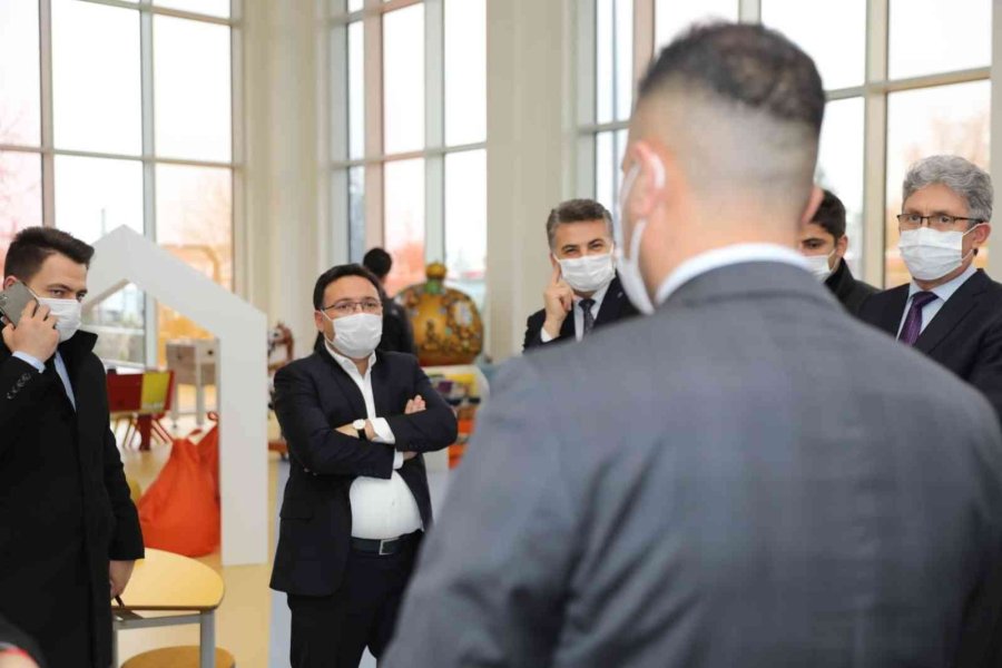 Vali Çiçek’ten Kanka’ya Ziyaret