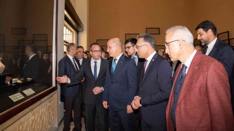 Yaklaşık 2 Bin 500 Eserin Sergilendiği Selçuk Üniversitesi Müzesi Açıldı