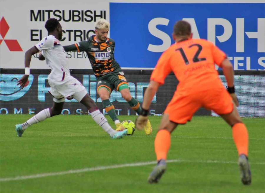 Hazırlık Maçı: Alanyaspor: 3 - Salernitana: 1