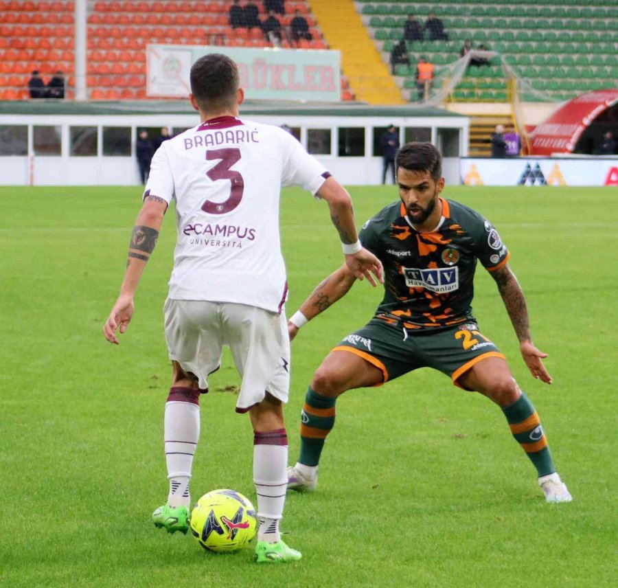 Hazırlık Maçı: Alanyaspor: 3 - Salernitana: 1