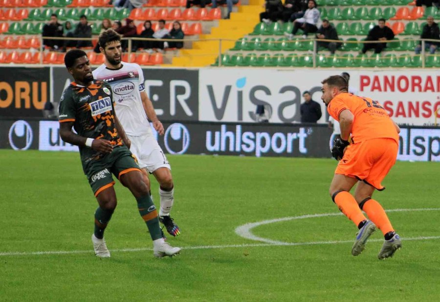 Hazırlık Maçı: Alanyaspor: 3 - Salernitana: 1