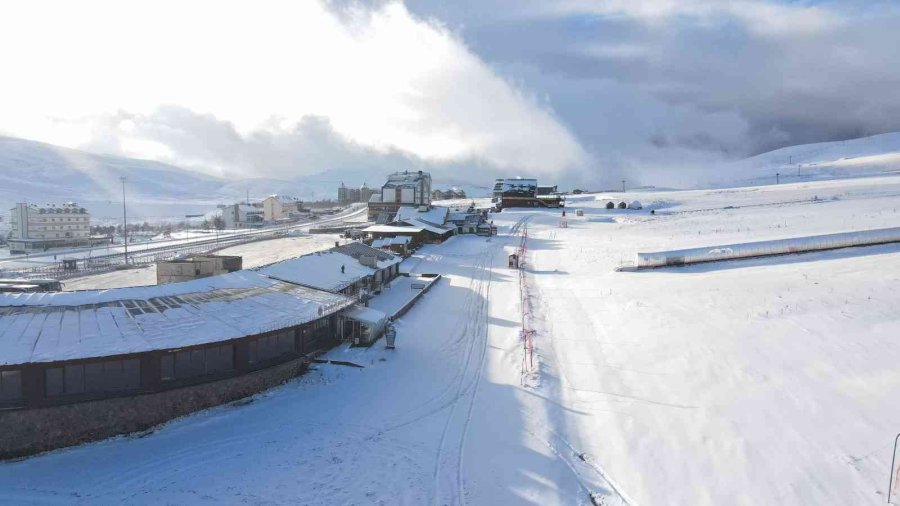 Erciyes Beyaza Büründü, Muhteşem Görüntüler Ortaya Çıktı