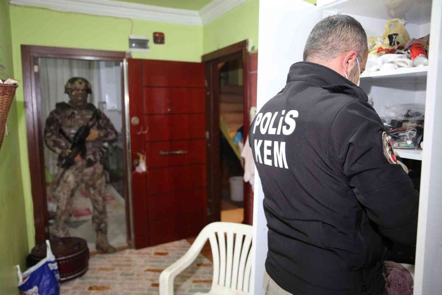 Mersin’deki ’kökünü Kurutma’ Operasyonunda 131 Şüpheli Gözaltına Alındı