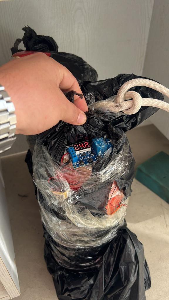 Antalya’da Binaya Patlayıcı Koyan Kadının İlk Olayı Olmadığı Ortaya Çıktı