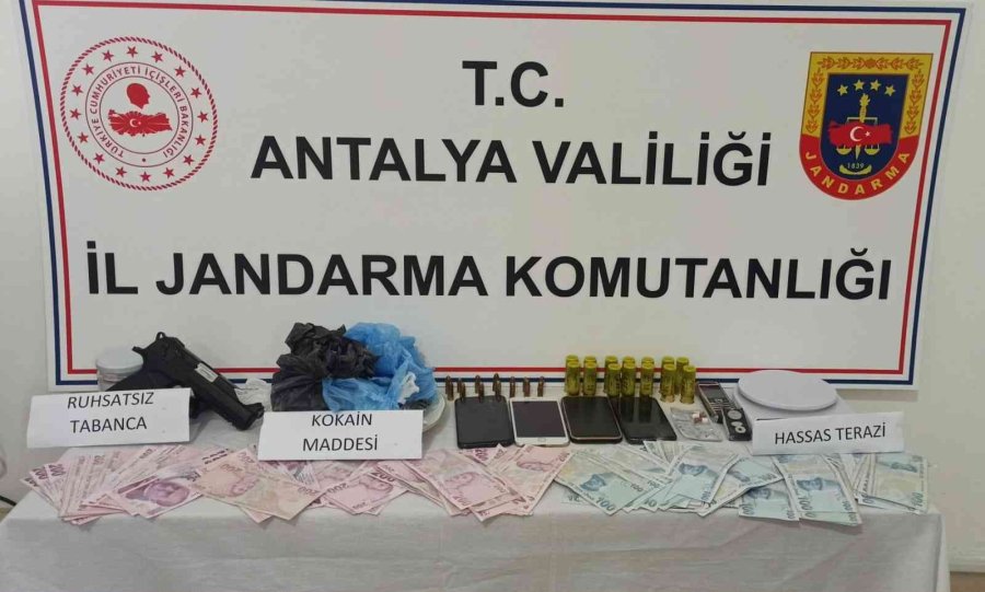Alanya’da Uyuşturucu Operasyonunda 2 Kişi Tutuklandı
