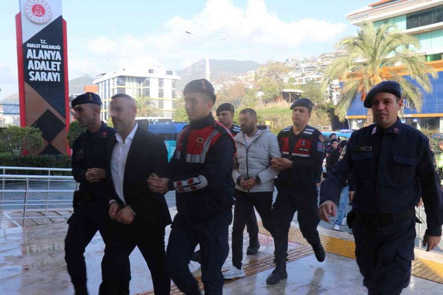 Alanya’da Uyuşturucu Operasyonunda 2 Kişi Tutuklandı