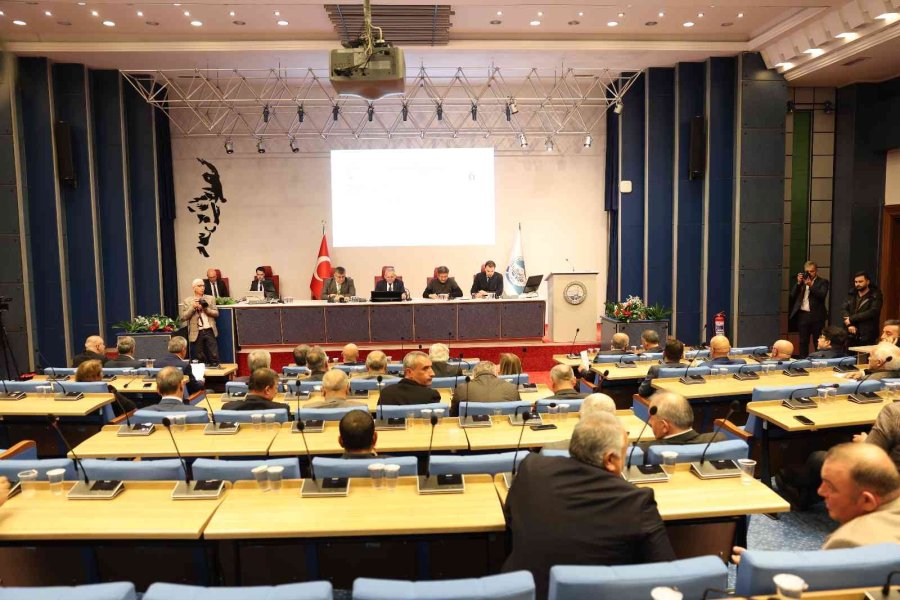 Yatırım Lideri Büyükşehir’e 652 Milyon Tl’lik Ek Bütçe