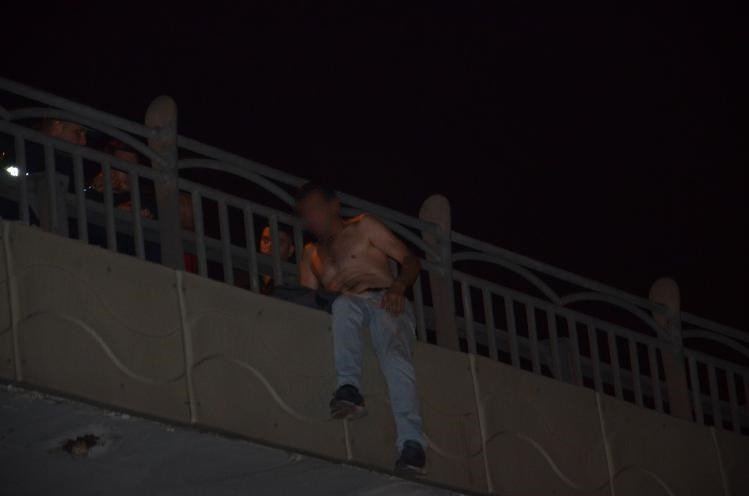 Kayseri’de İntihara Kalkışan Şahsı Polis İkna Etti