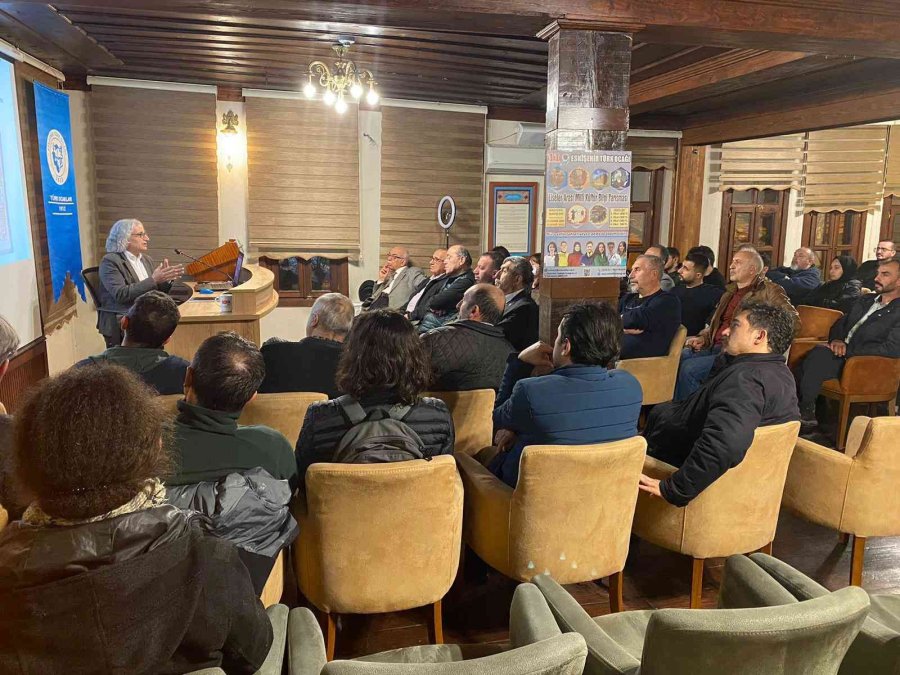 Eskişehir Türk Ocağı’nda Osmanlı’dan Cumhuriyet’e ‘devlet Ve Toplum’ Konferansı