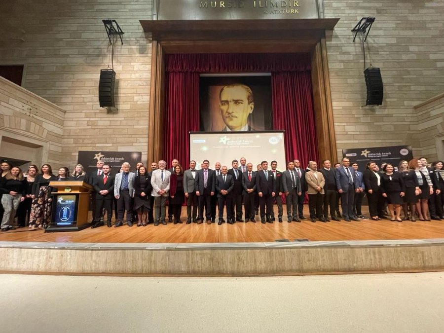 Büyükşehir’in Hospice Projesi’ne ‘yılın Yenilikçi Uygulaması’ Ödülü